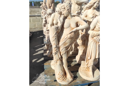 Statua Beatrice h. 125